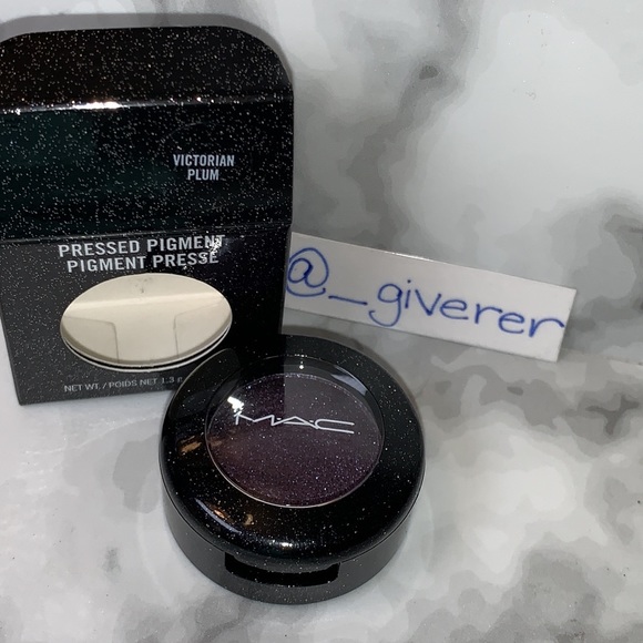Victorian Plum Pressed Pigments Eyeshadow Heirloom Mix Collection MAC - Picture 6 of 16
